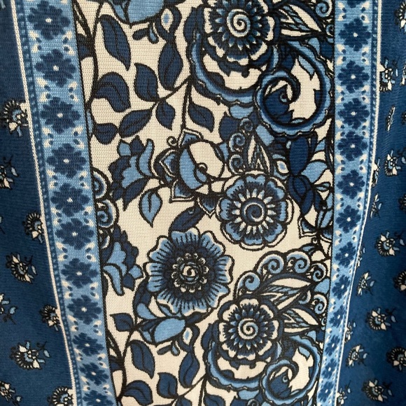 Ember Missy | Semi-sheer Tunic - Picture 15 of 16